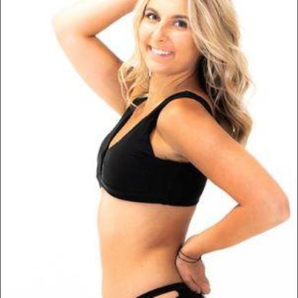 NWT SunnCo Clothing Aria Top